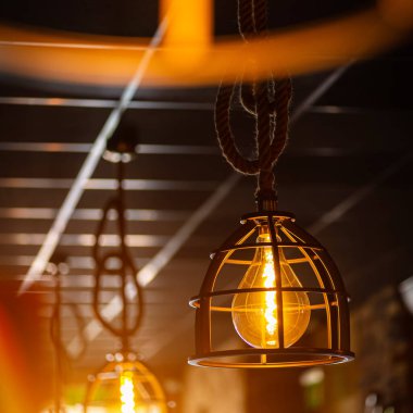 Güneş ışığı ile seri çekim ışık yakalamak bir ev kör bahisleri