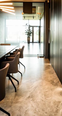 Toplantı odasının içerisi.