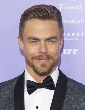 New York, Ny - 12 Haziran 2018: Derek Hough 2018 koku Vakfı Ödülü Alice Tully Hall Lincoln Center'da katılır