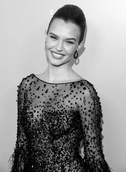 New York, Ny - 12 Haziran 2018: Josephine Skriver katılır 2018 koku Vakfı Ödülü Alice Tully Hall Lincoln Center'da