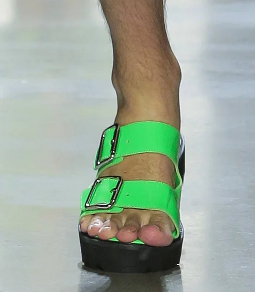 Nova Iorque Setembro 2018 Modelo Detalhes Dos Sapatos Caminha Pista — Fotografia de Stock