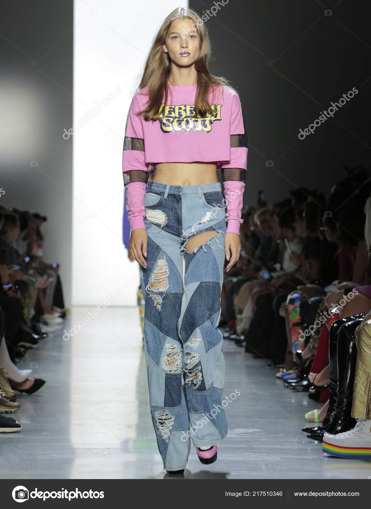 Best Pictures From New York Fashion Week September 2018