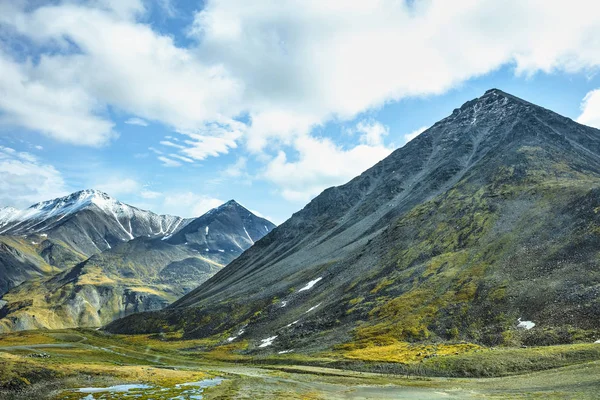 Pohled Průsmyku Atigun Pohoří Brooks Dalton Highway Aljašce Usa — Stock fotografie