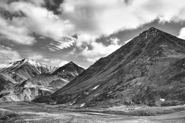 Vue Col Atigun Dans Chaîne Brooks Depuis Dalton Highway Alaska — Photo