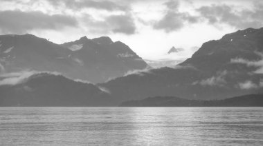 Bir görünümü Kachemak Bay State Park, Homer Spit, Alaska