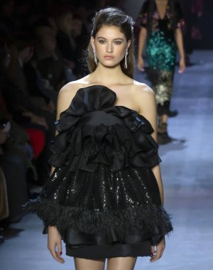 Prabal Gurung 2019 sonbahar kış pist Haritayı New York City