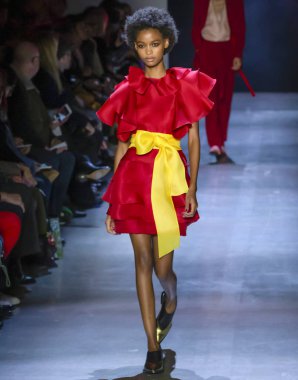Prabal Gurung 2019 sonbahar kış pist Haritayı New York City