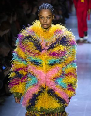 Prabal Gurung 2019 sonbahar kış pist Haritayı New York City