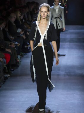 Prabal Gurung 2019 sonbahar kış pist Haritayı New York City