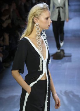 Prabal Gurung 2019 sonbahar kış pist Haritayı New York City