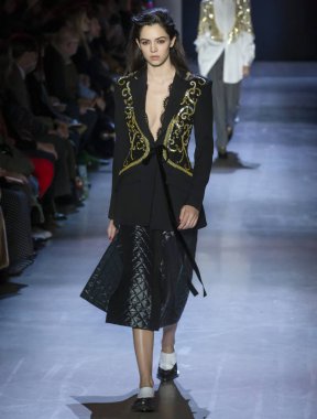 Prabal Gurung 2019 sonbahar kış pist Haritayı New York City