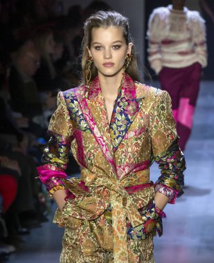 Prabal Gurung 2019 sonbahar kış pist Haritayı New York City