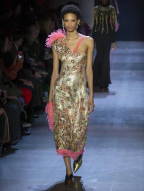 Prabal Gurung 2019 sonbahar kış pist Haritayı New York City