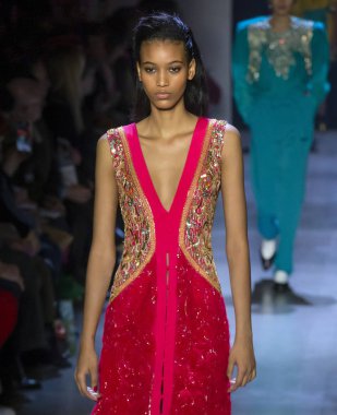 Prabal Gurung 2019 sonbahar kış pist Haritayı New York City