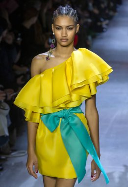 Prabal Gurung 2019 sonbahar kış pist Haritayı New York City