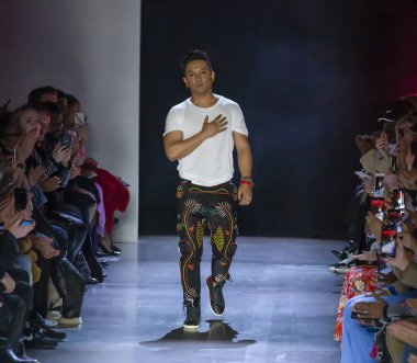 Prabal Gurung 2019 sonbahar kış pist Haritayı New York City