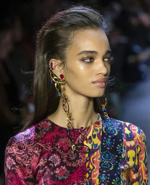 Prabal Gurung 2019 sonbahar kış pist Haritayı New York City