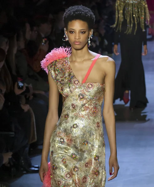 Prabal Gurung 2019 sonbahar kış pist Haritayı New York City