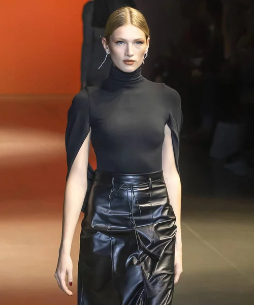 Cushnie 2019 podzim zimní Runway Show v New York City — Stock fotografie