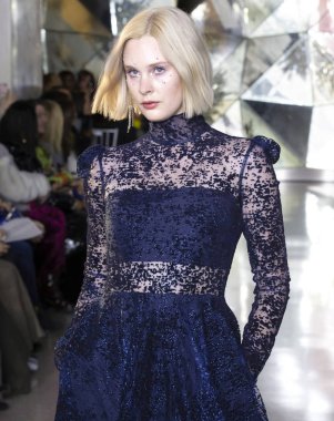 Christian Siriano 2019 sonbahar kış pist Haritayı New York City