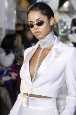 Christian Siriano 2019 sonbahar kış pist Haritayı New York City