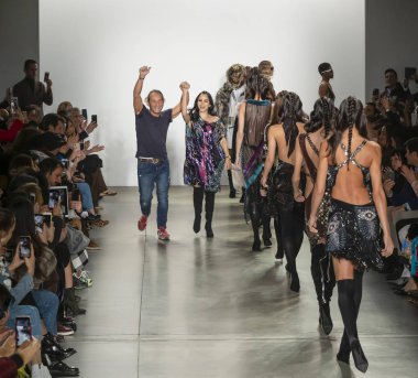 Custo Barcelona 2019 sonbahar kış pist Haritayı New York City