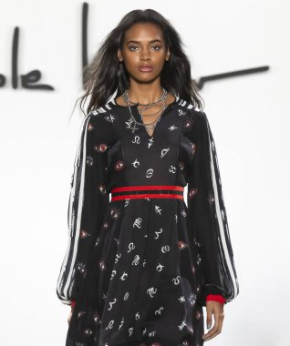 Nicole Miller 2019 sonbahar kış pist Haritayı New York City