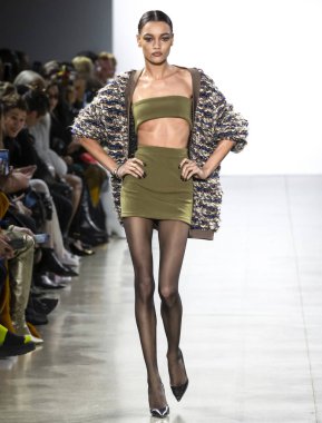 Laquan Smith 2019 sonbahar kış pist Haritayı New York City