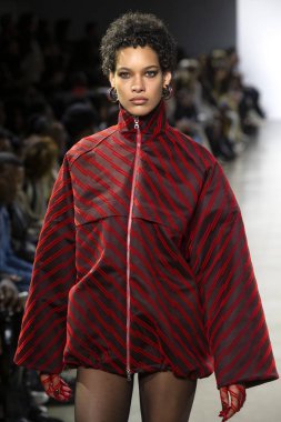 Laquan Smith 2019 sonbahar kış pist Haritayı New York City