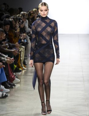 Laquan Smith 2019 sonbahar kış pist Haritayı New York City