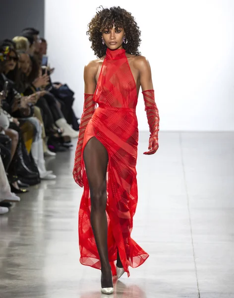 LaQuan Smith 2019 Fall Winter Runway Show in New York City — Stock Photo, Image