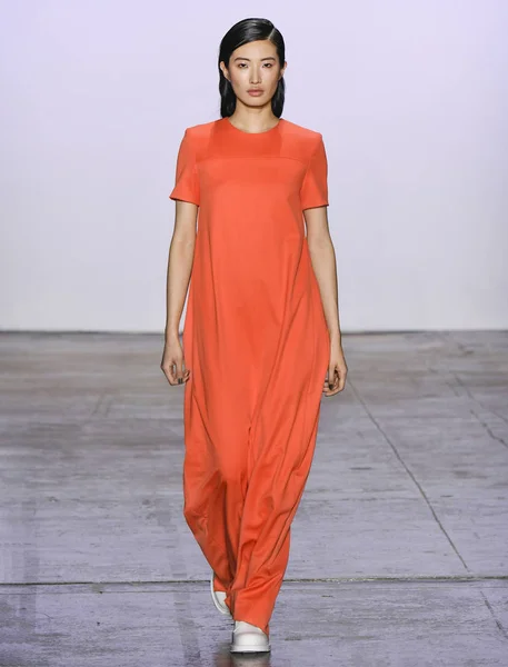 Hogan mclaughlin 2019 Herbst Winter Runway Show in New York City — Stockfoto