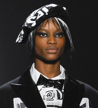 Jeremy Scott 2019 sonbahar kış pist Haritayı New York City