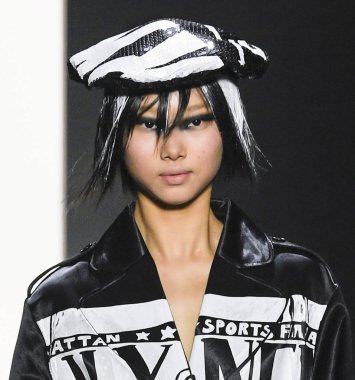 Jeremy Scott 2019 sonbahar kış pist Haritayı New York City