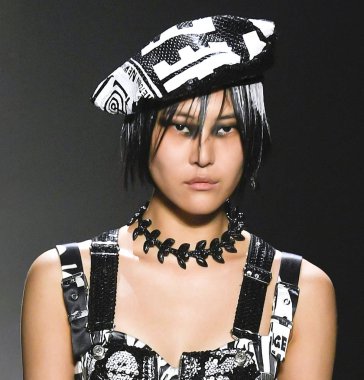 Jeremy Scott 2019 sonbahar kış pist Haritayı New York City