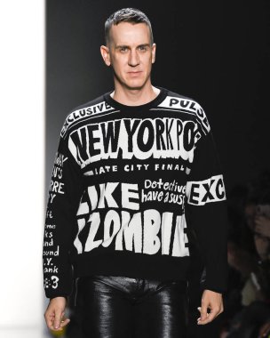Jeremy Scott 2019 sonbahar kış pist Haritayı New York City