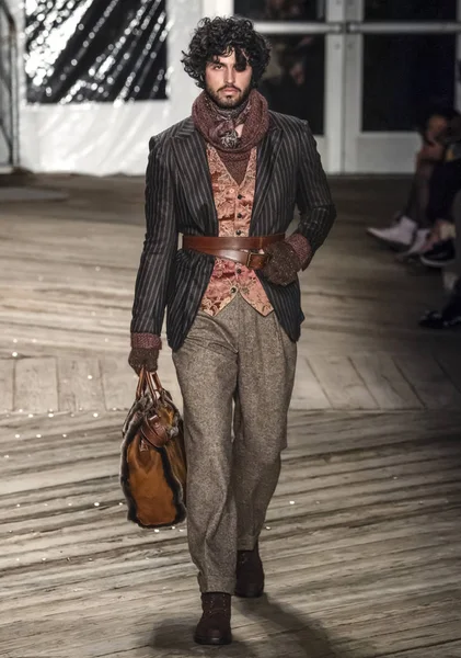 Joseph Abboud - Mens Otoño Invierno 2019 Mens Show — Foto de Stock