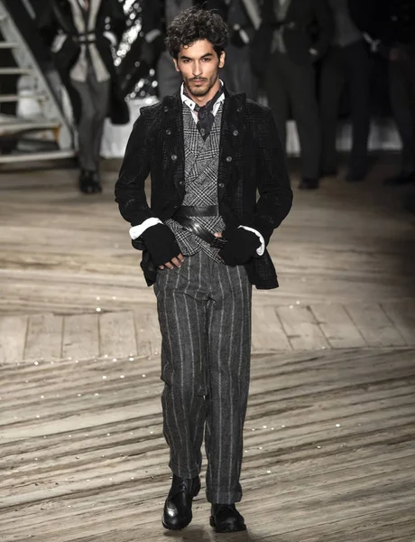 Joseph Abboud - Mens Otoño Invierno 2019 Mens Show — Foto de Stock