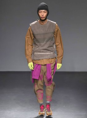 Robert Geller - Mens sonbahar kış 2019 Mens gösteri