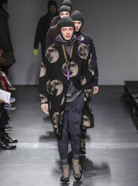 Robert Geller - Mens sonbahar kış 2019 Mens gösteri