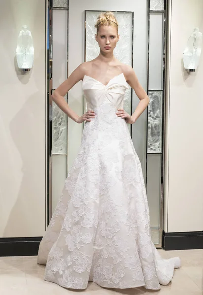 Gracy Accad Bridal Show Spring 2020 Collection — Stock Photo, Image