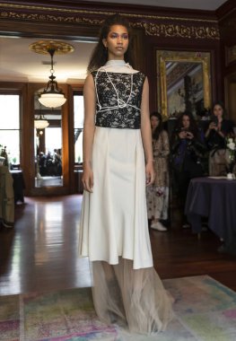 Monica Byrne gelin gösterisi bahar 2020 koleksiyonu