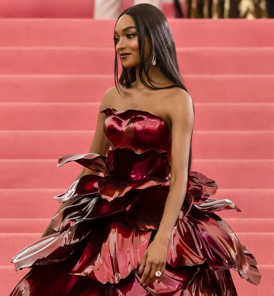 Costume Institute Benefit celebrating the opening of Camp: Notes — Stock Photo, Image