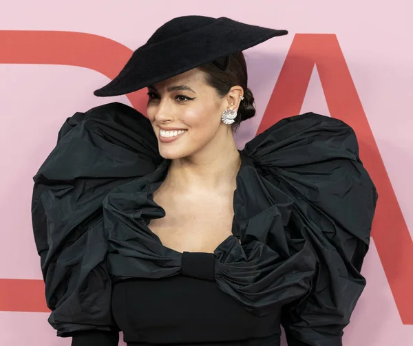 CFDA Fashion Awards, Arrivals, Brooklyn Museum, New York, USA - — Stock Photo, Image