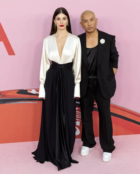 CFDA Fashion Awards, Arrivals, Brooklyn Museum, New York, USA - — Stock Photo, Image