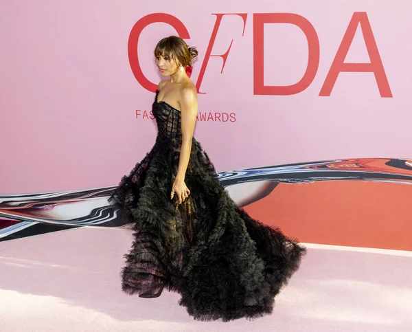CFDA Fashion Awards, Arrivals, Brooklyn Museum, New York, USA - — Stock Photo, Image