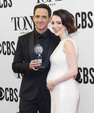 73 Yıllık Tony Ödülleri, Gelenler, Radio City Music Hall, New Yo