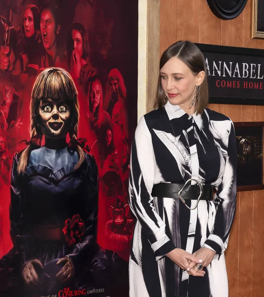 Warner Bros Pictures i New line Cinema 'Annabelle Comes domy — Zdjęcie stockowe