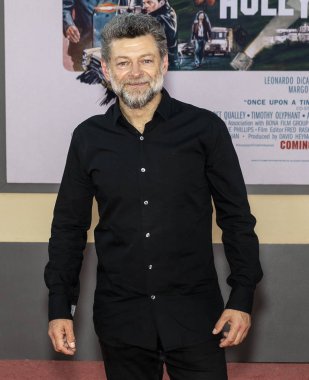 Bir zamanlar Hollywood 'un film prömiyeri, gelenler, TCL Chi