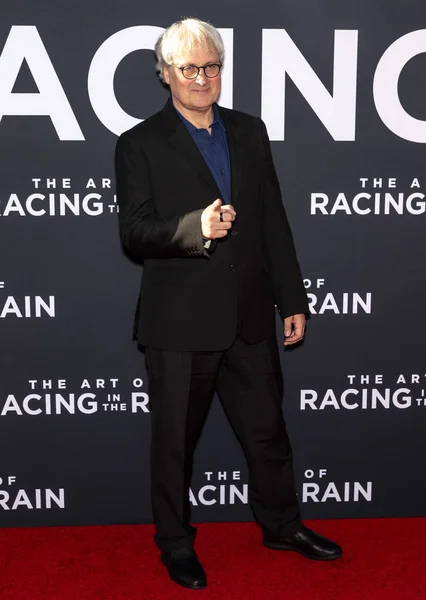 'The Art of Racing in the Rain' Estreia do cinema, El Capitan Theatr — Fotografia de Stock